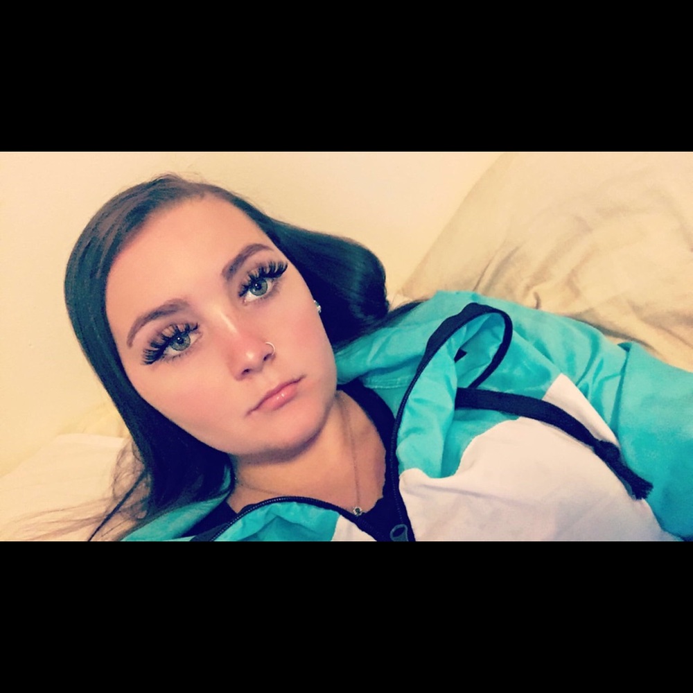 Meet your Posher, Janessa